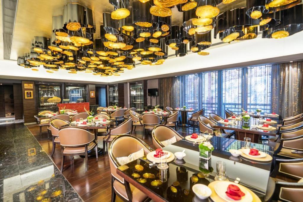 Grand Bay Hotel Beijing Xiaotangzhuang Exterior photo