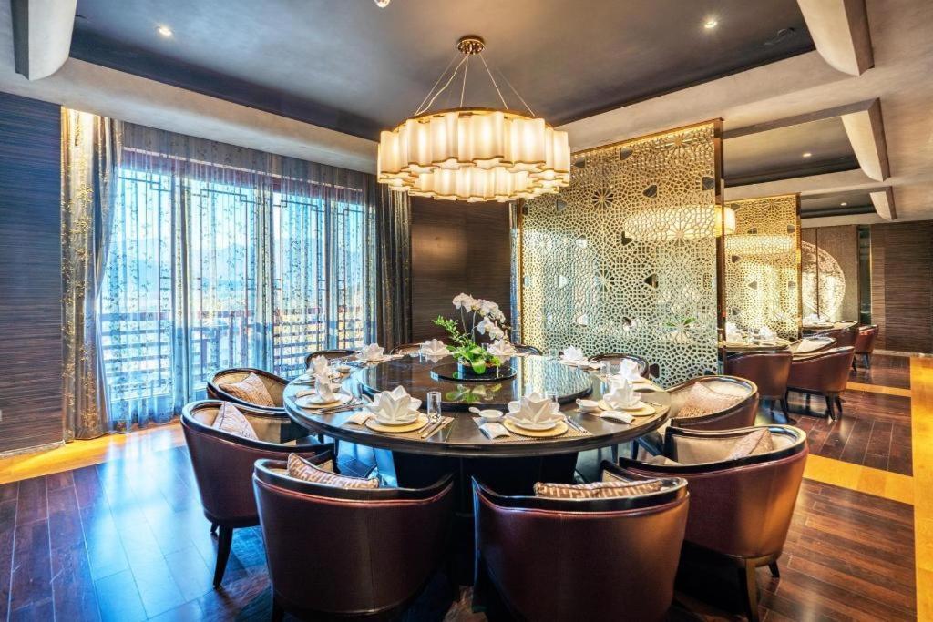 Grand Bay Hotel Beijing Xiaotangzhuang Exterior photo