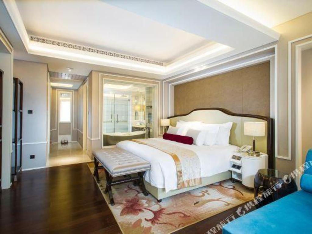 Grand Bay Hotel Beijing Xiaotangzhuang Exterior photo