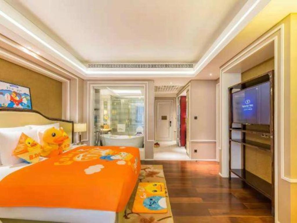Grand Bay Hotel Beijing Xiaotangzhuang Exterior photo